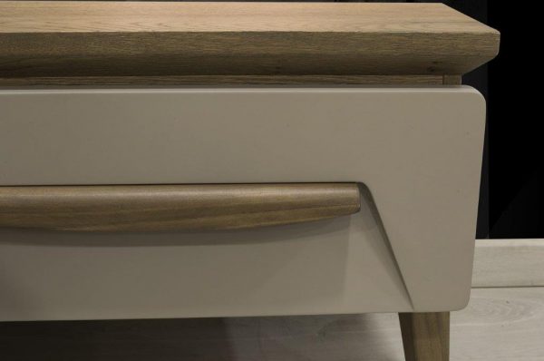 Diverso-8874-low-5ec178bf