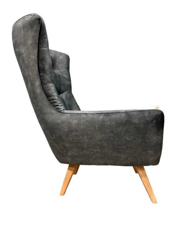 IMG-6add4f1444f1581585e72ada87042af2-V